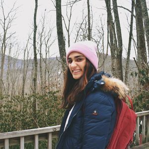 Meet your Posher, Megan